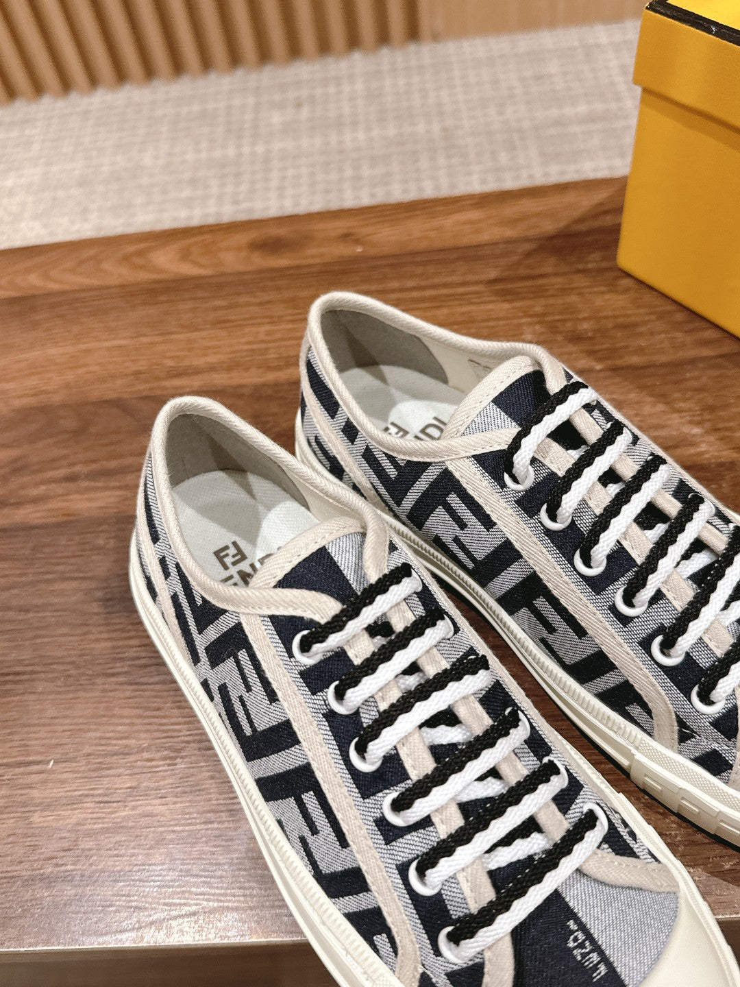 LuxluxHouse Best Quality Fendi Women Shoes