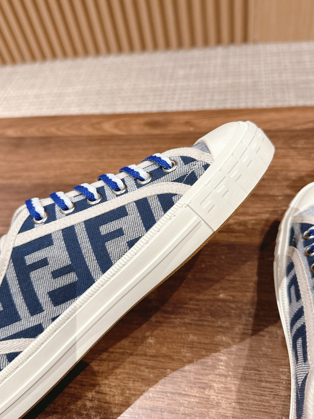LuxluxHouse Best Quality Fendi Women Shoes
