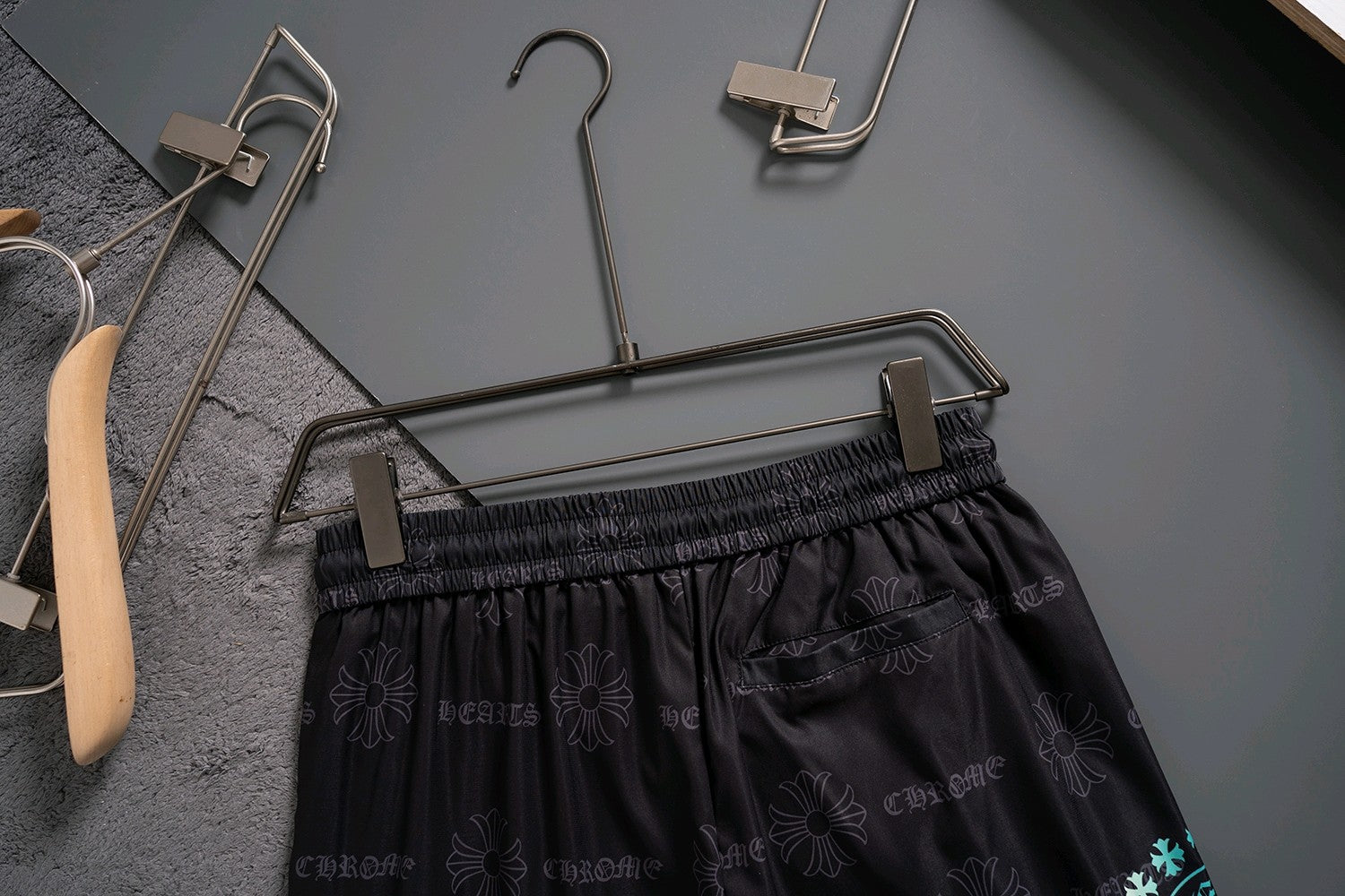 LuxluxHouse Best Quality Clothes Pants Chrome Hearts