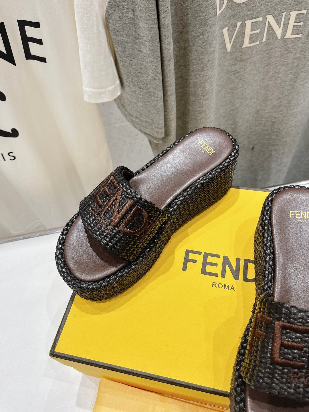 LuxluxHouse Best Quality Fendi Women Shoes