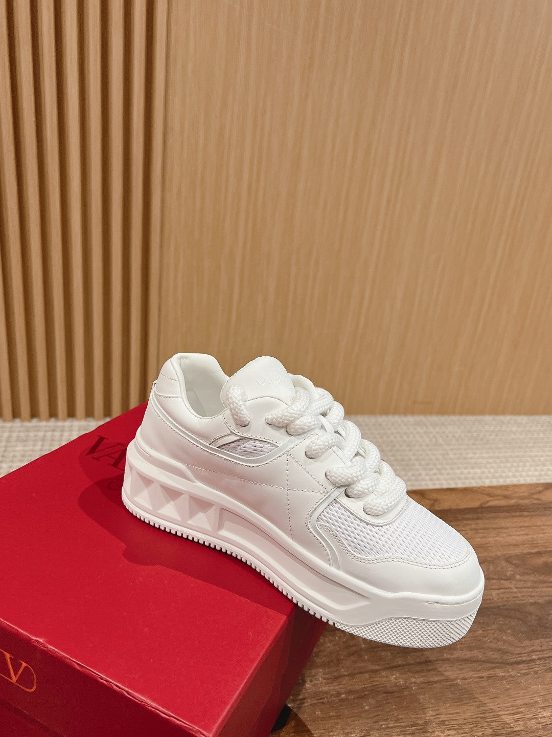 LuxluxHouse Best Quality Valentino Women Shoes