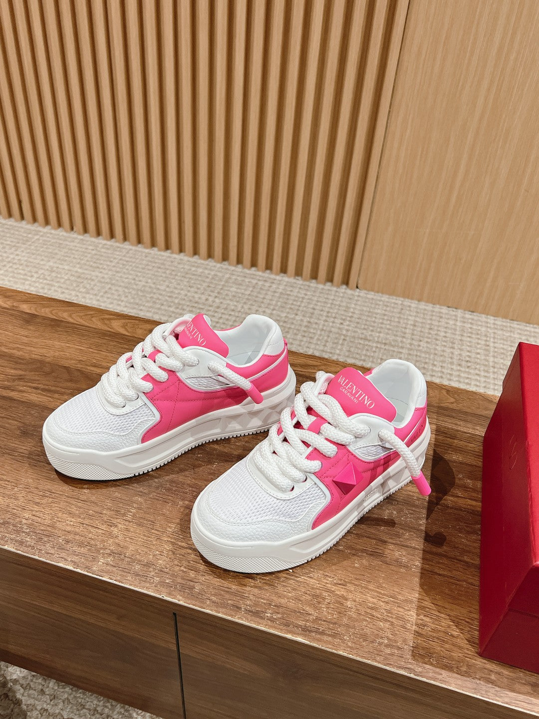 LuxluxHouse Best Quality Valentino Women Shoes