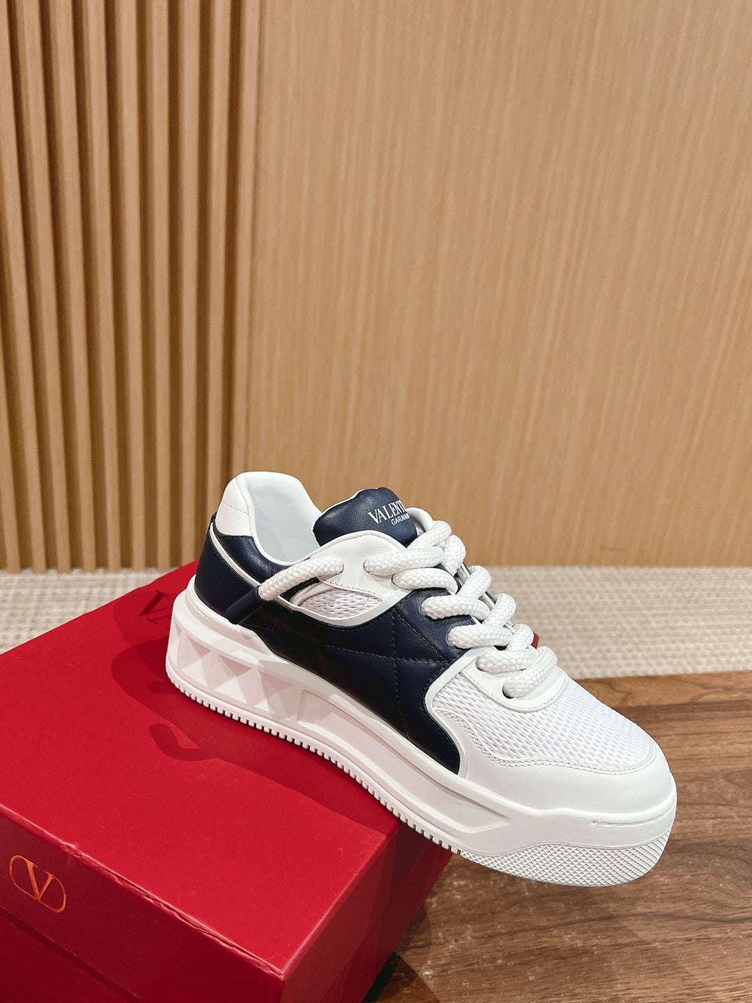 LuxluxHouse Best Quality Valentino Women Shoes