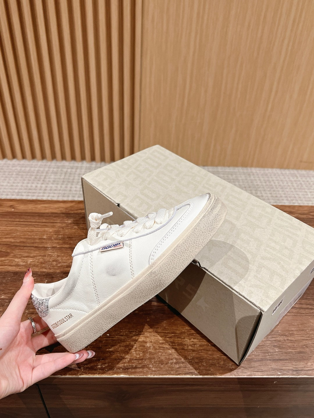 LuxluxHouse Best Quality Shoes Golden Goose