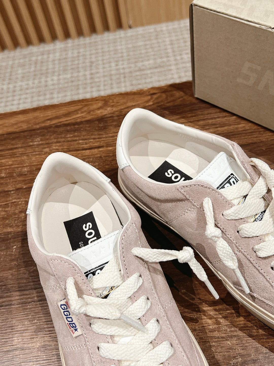 LuxluxHouse Best Quality Shoes Golden Goose