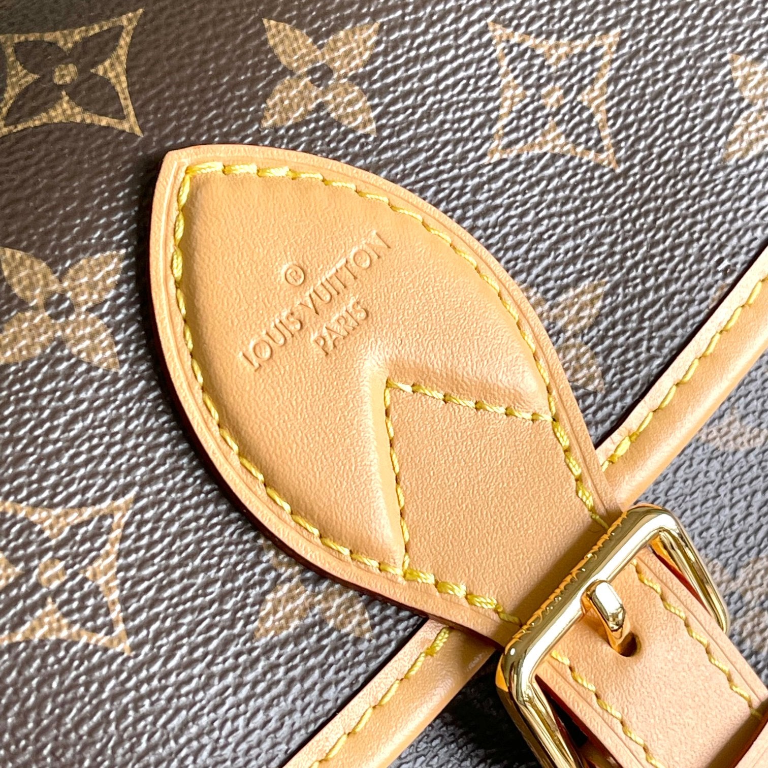 LuxluxHouse Best Quality Bags Louis Vuitton Women Men