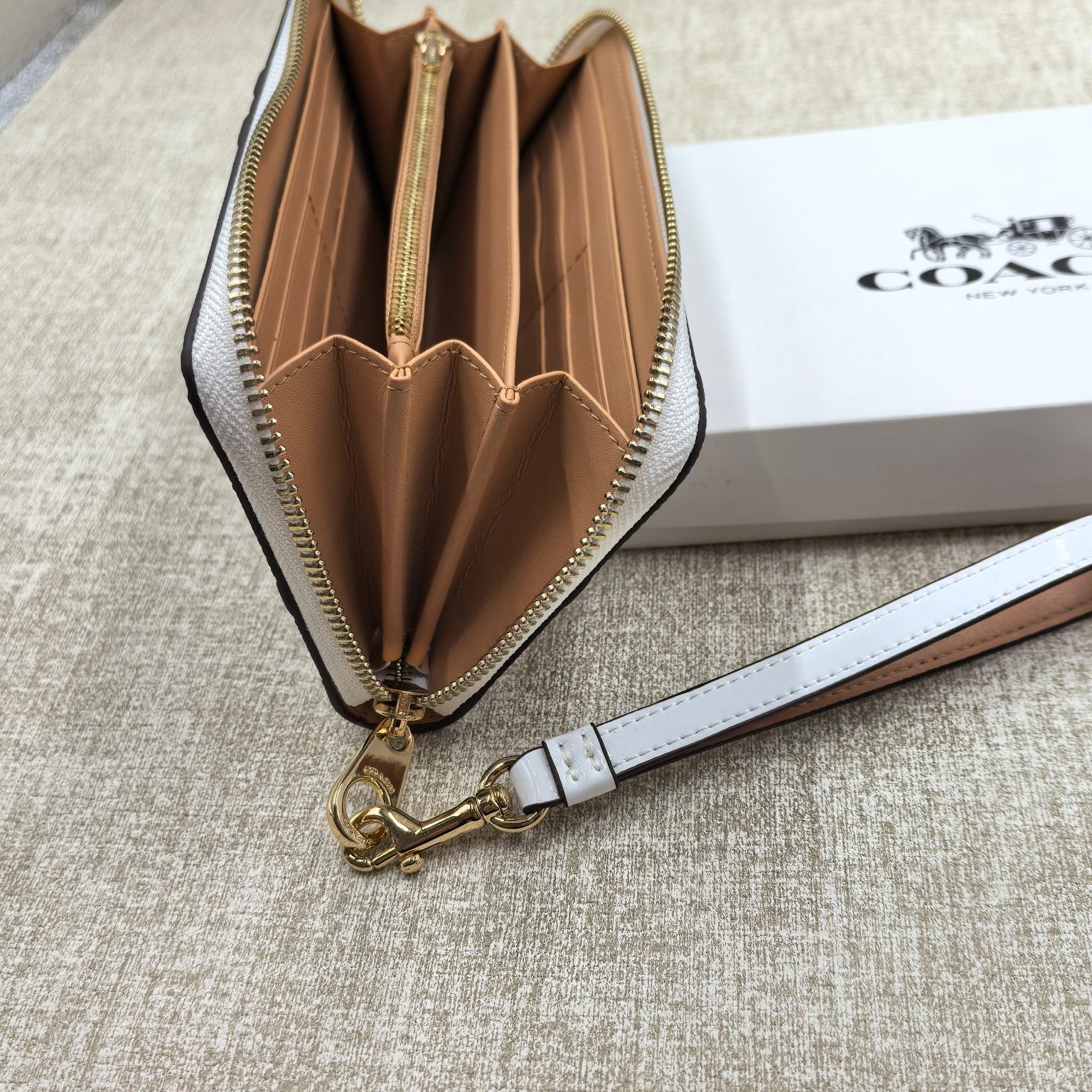LuxluxHouse Best Quality Bags Coach