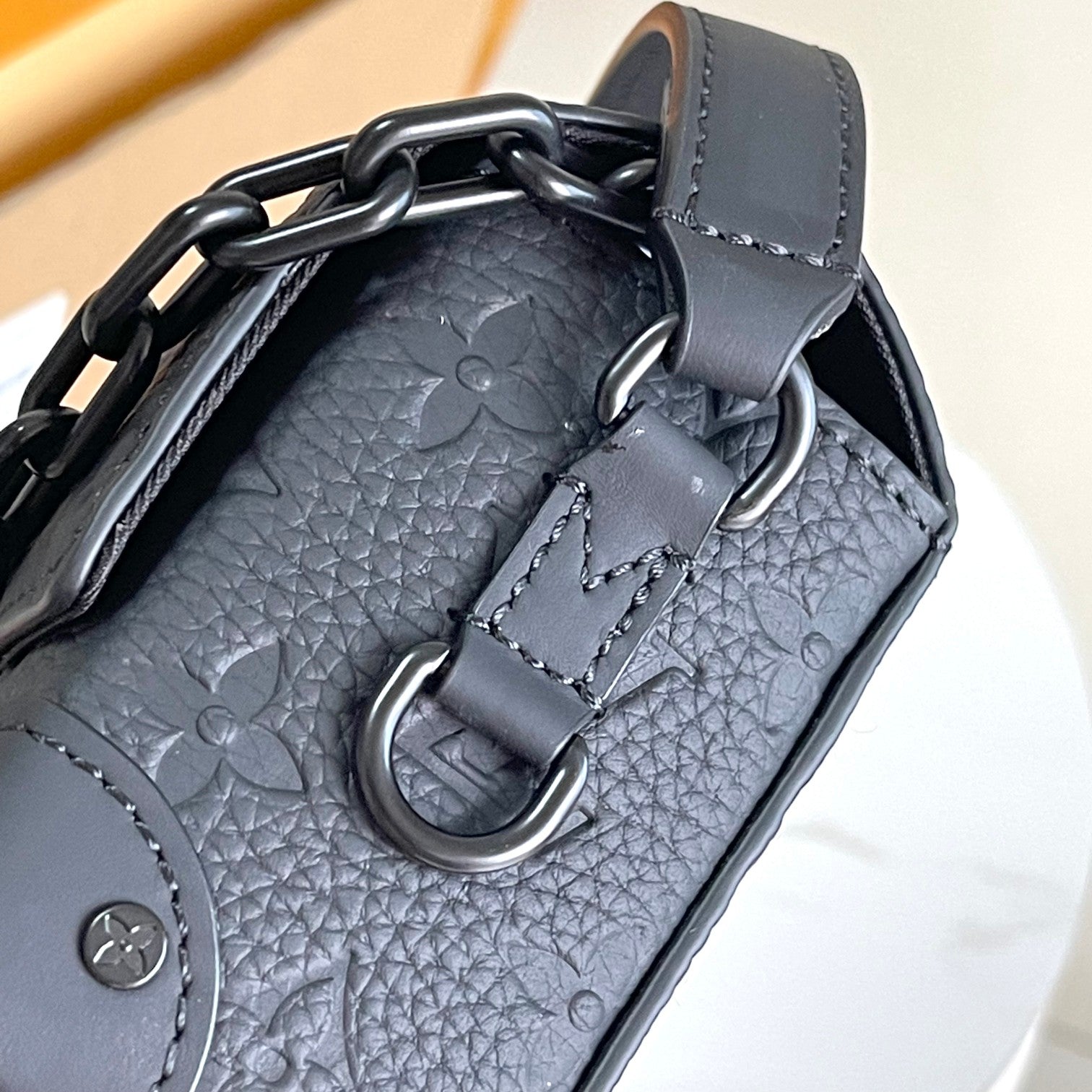 LuxluxHouse Best Quality Bags Louis Vuitton Women Men