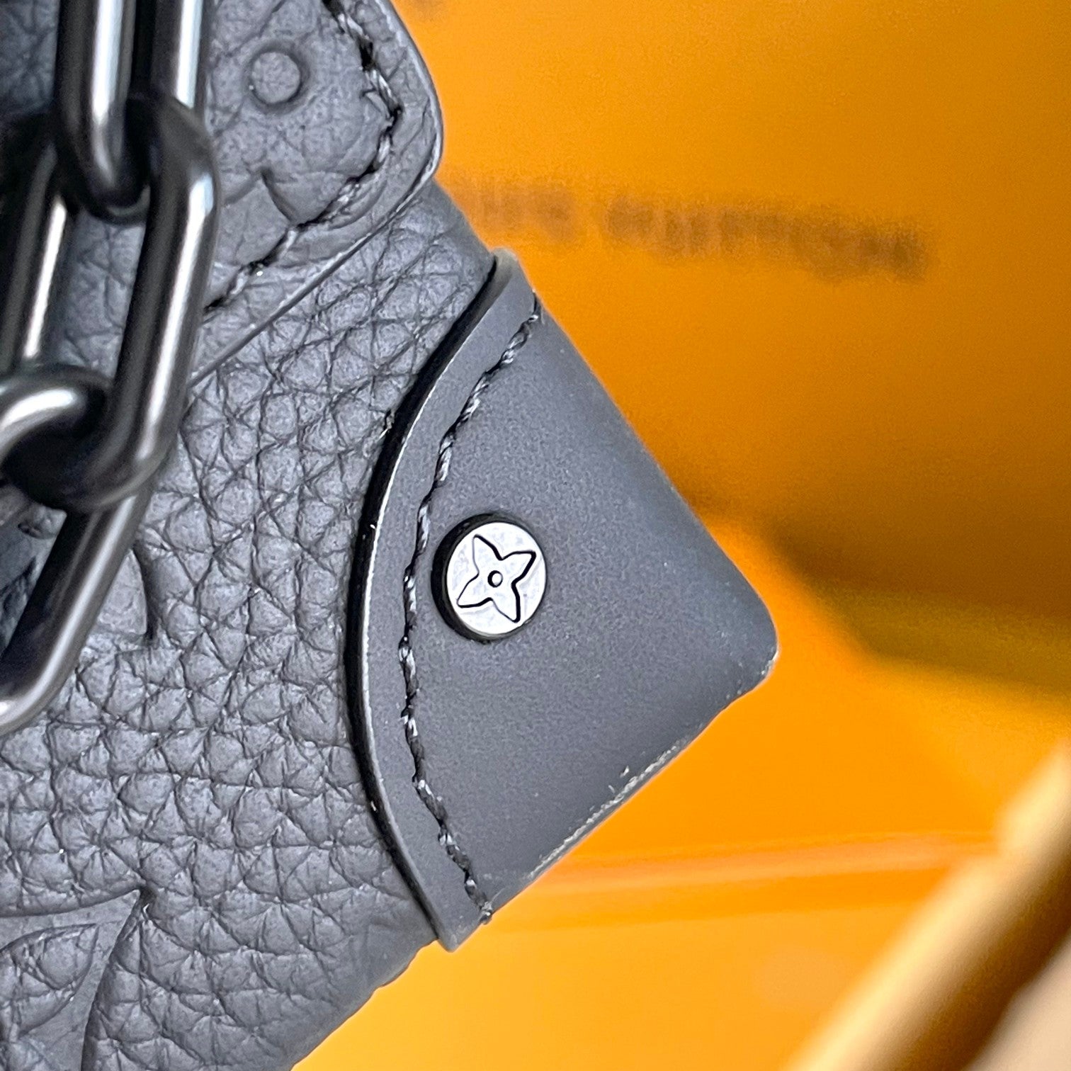 LuxluxHouse Best Quality Bags Louis Vuitton Women Men