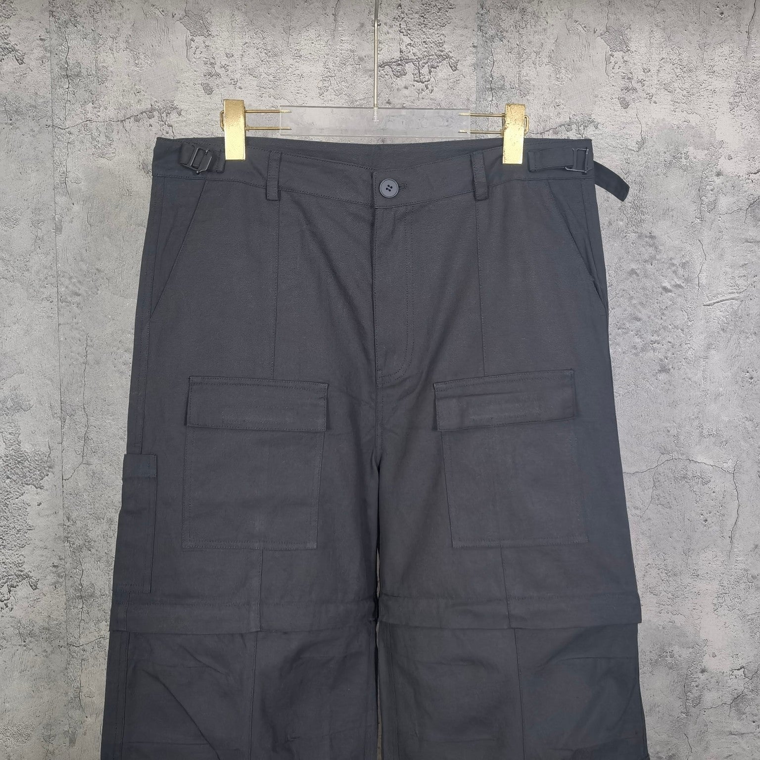 LuxluxHouse Best Quality Clothes Balenciaga Pants