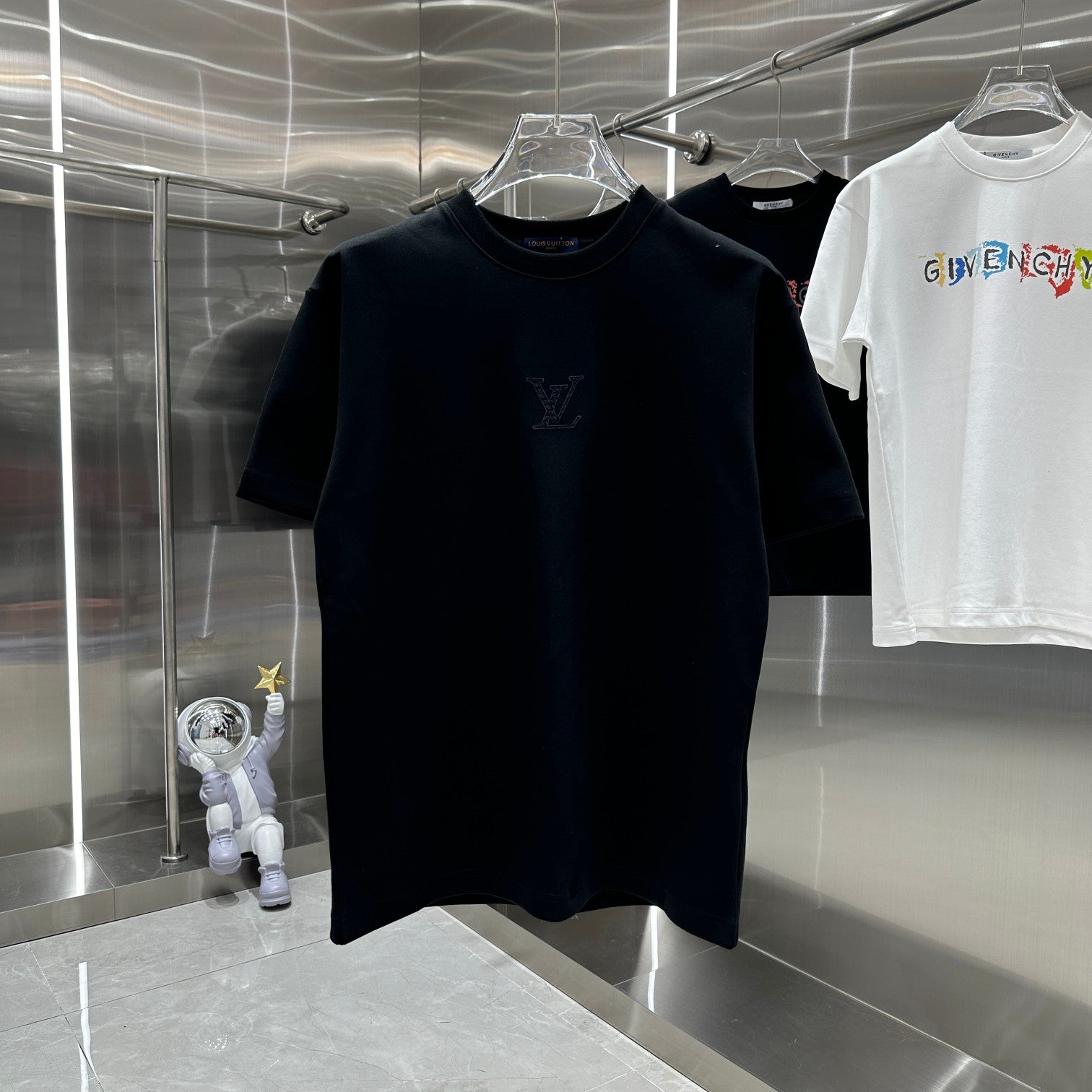 LuxluxHouse Best Quality Clothes T-shirt Louis Vuitton