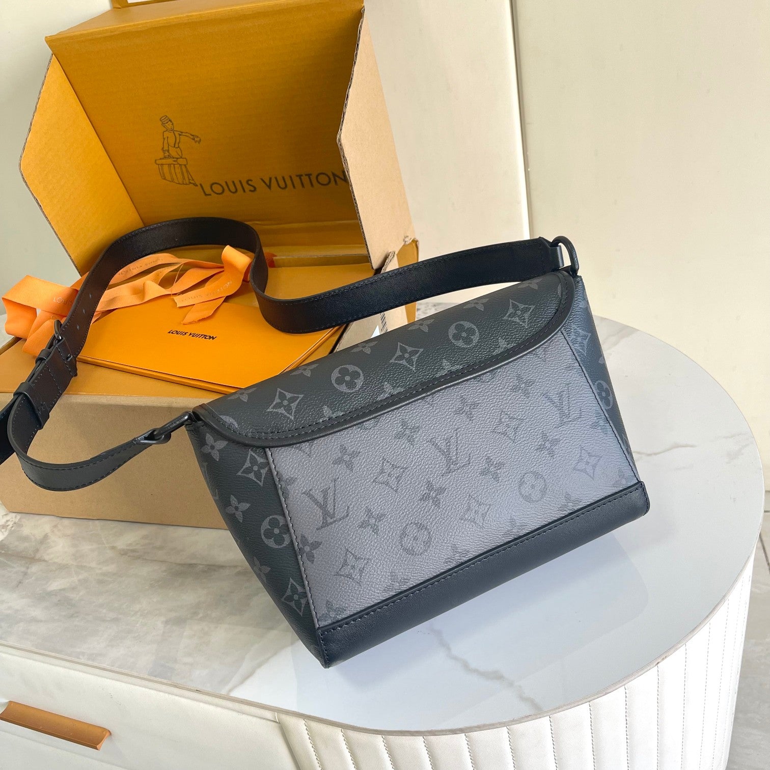 LuxluxHouse Best Quality Bags Louis Vuitton Women Men
