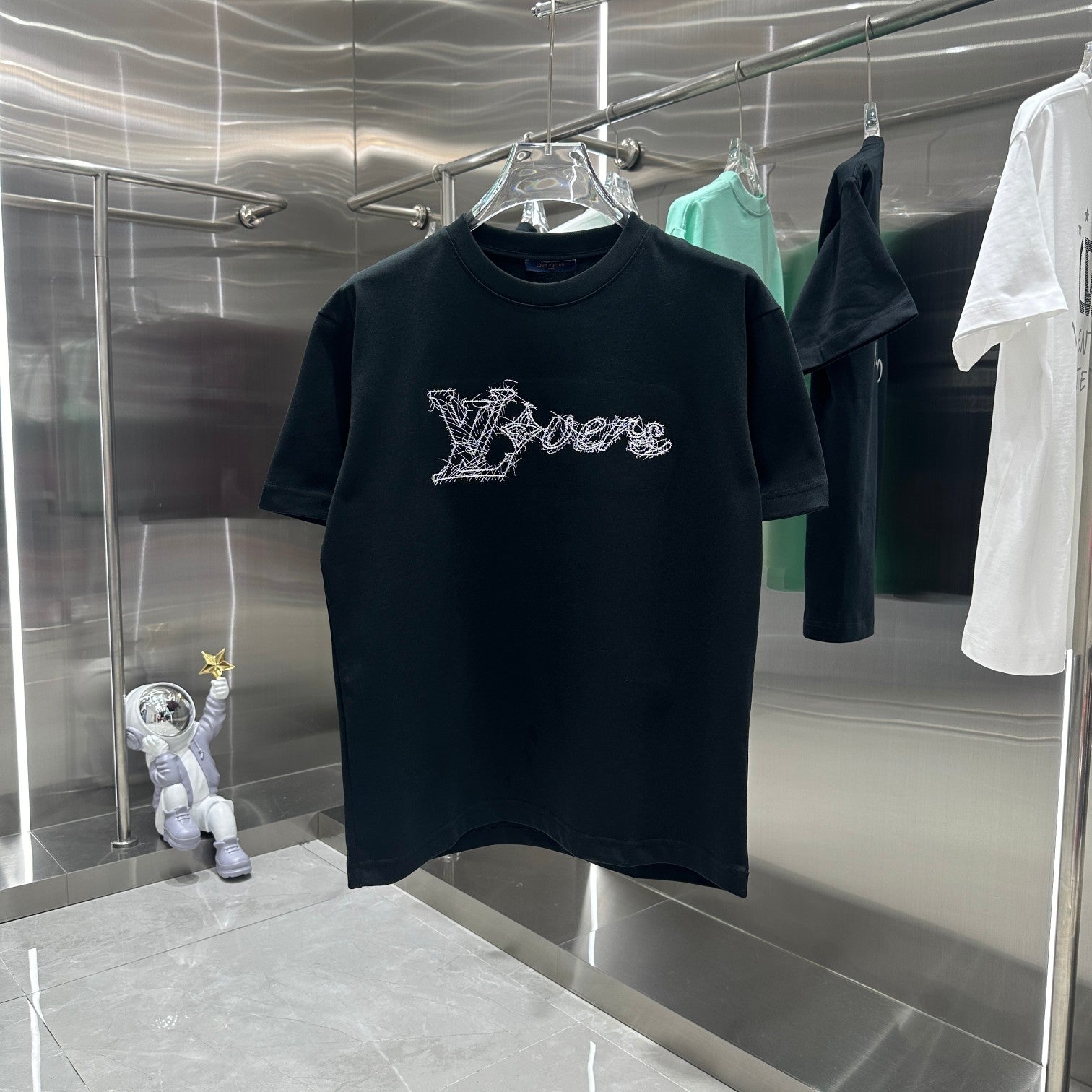 LuxluxHouse Best Quality Clothes T-shirt Louis Vuitton