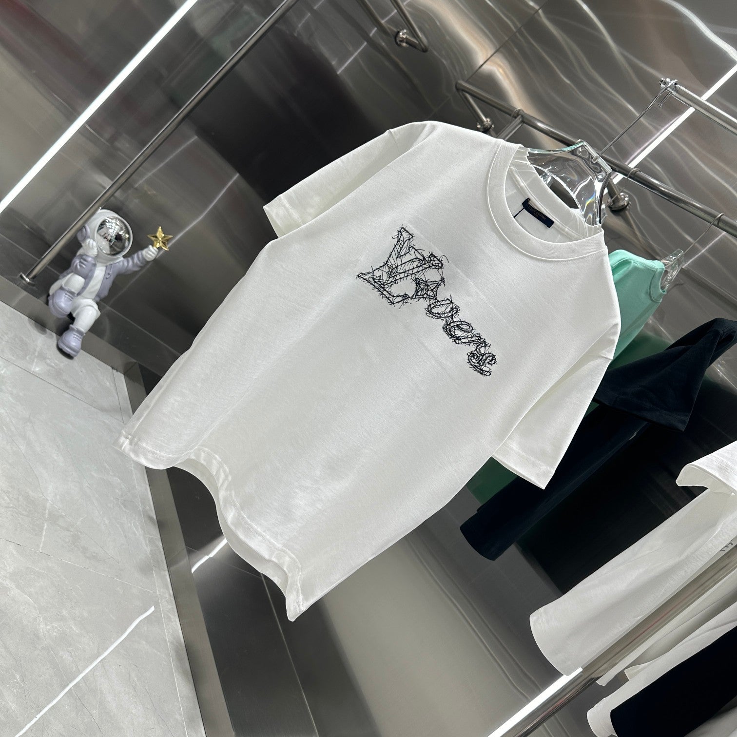 LuxluxHouse Best Quality Clothes T-shirt Louis Vuitton