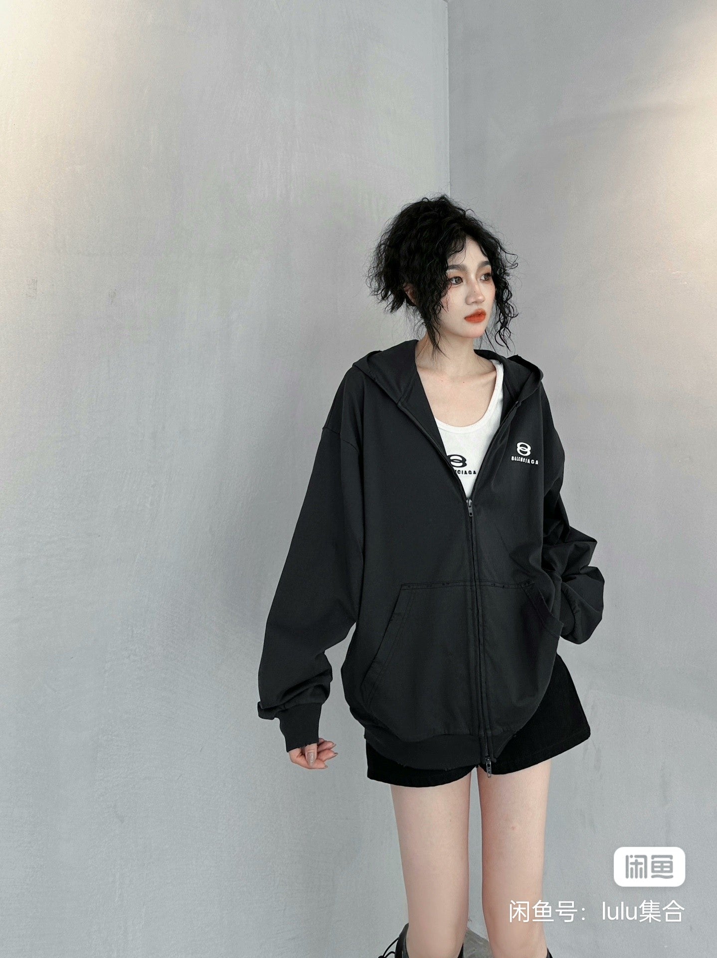 LuxluxHouse Best Quality Clothes Balenciaga Hoodie & Sweater