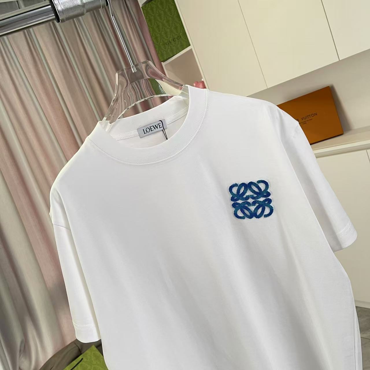 LuxluxHouse Best Quality Clothes T-shirt Loewe