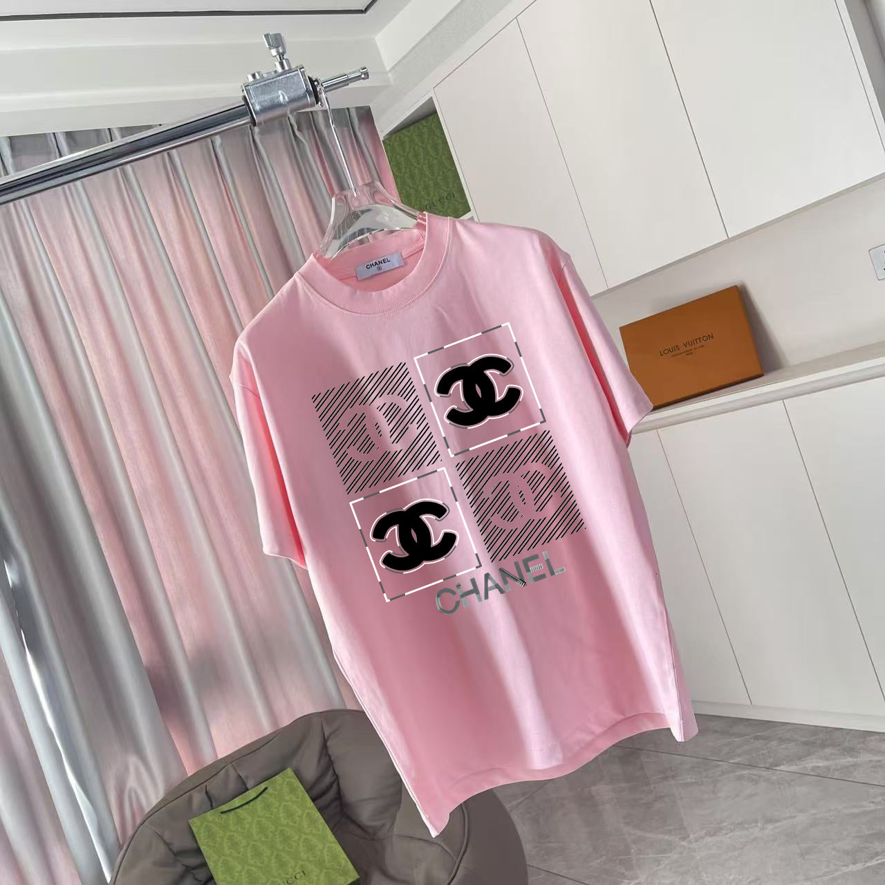 LuxluxHouse Best Quality Clothes T-shirt Chanel & Maison Margiela