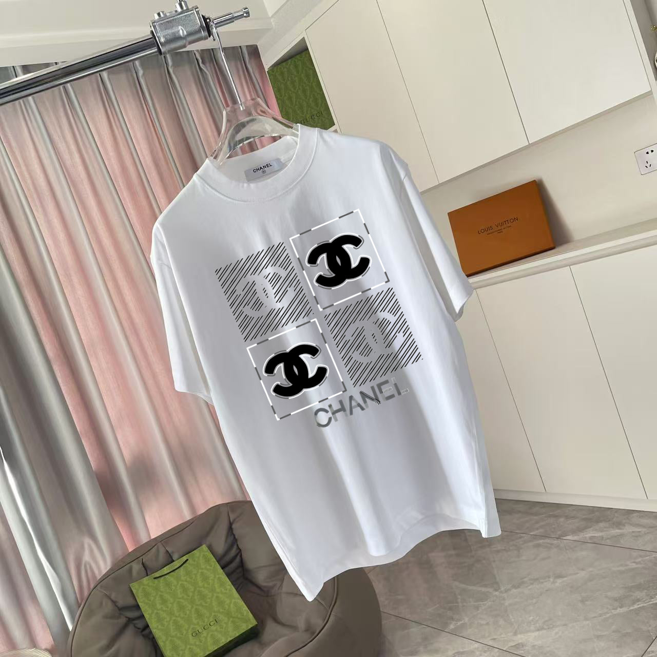 LuxluxHouse Best Quality Clothes T-shirt Chanel & Maison Margiela