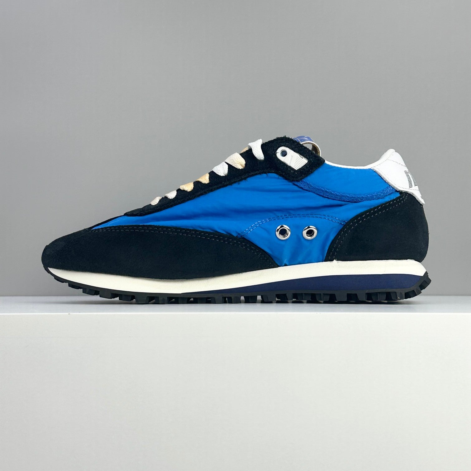 LuxluxHouse Best Quality Shoes Golden Goose