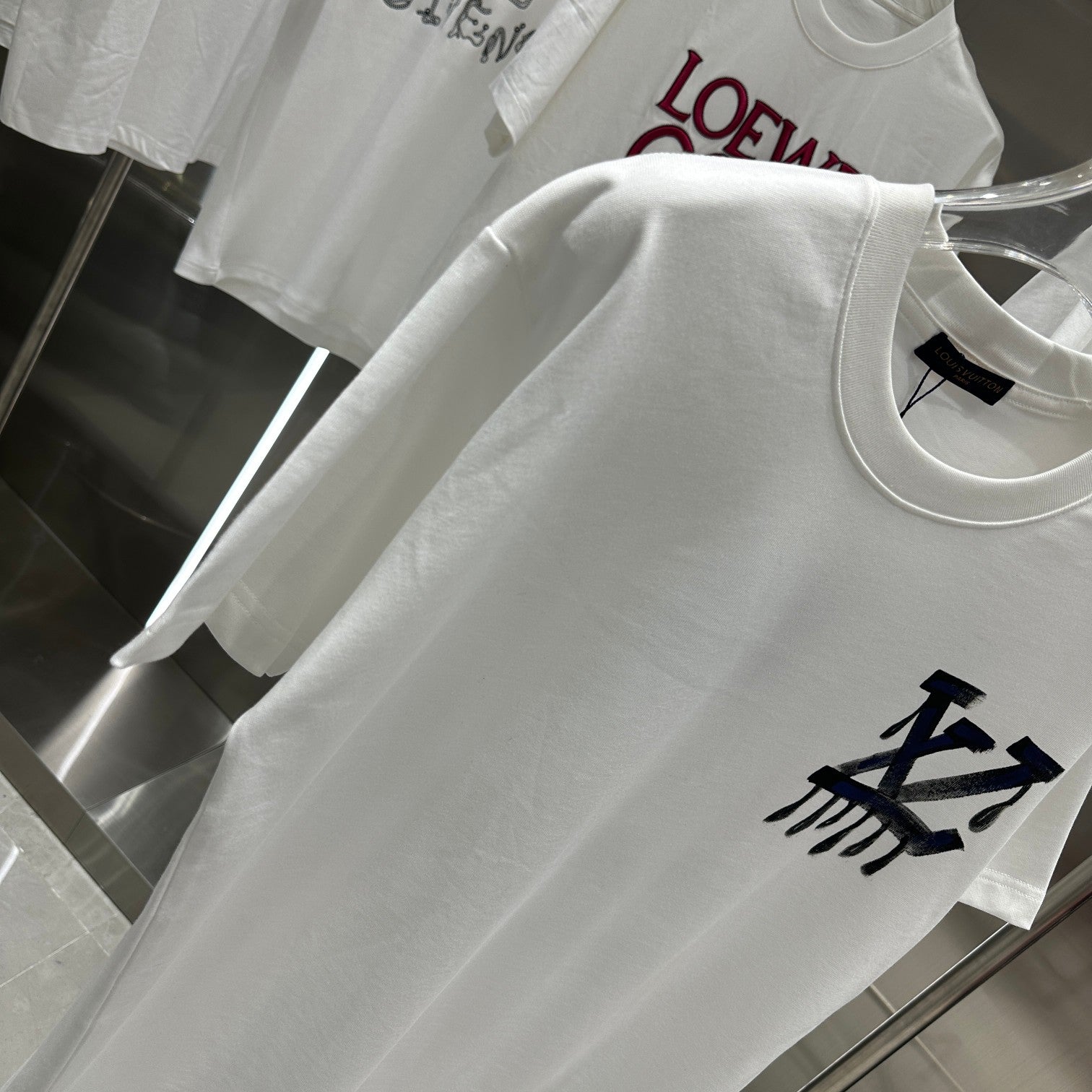 LuxluxHouse Best Quality Clothes T-shirt Louis Vuitton