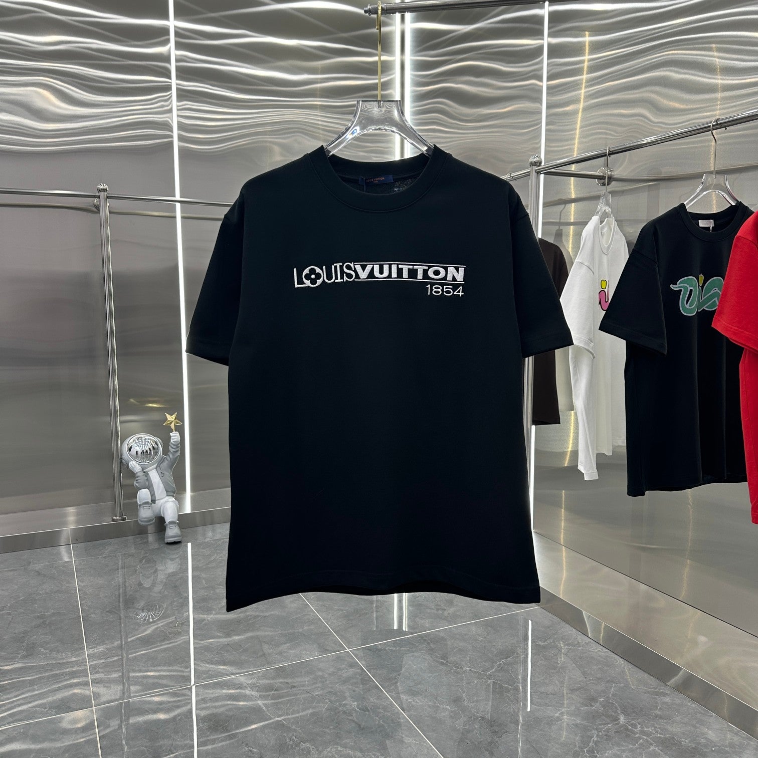 LuxluxHouse Best Quality Clothes T-shirt Louis Vuitton
