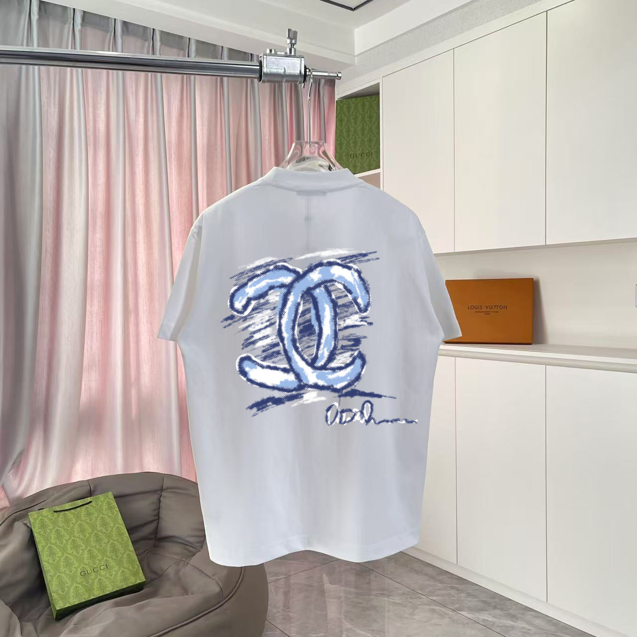 LuxluxHouse Best Quality Clothes T-shirt Chanel & Maison Margiela