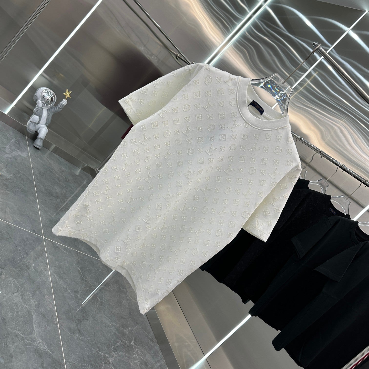 LuxluxHouse Best Quality Clothes T-shirt Louis Vuitton