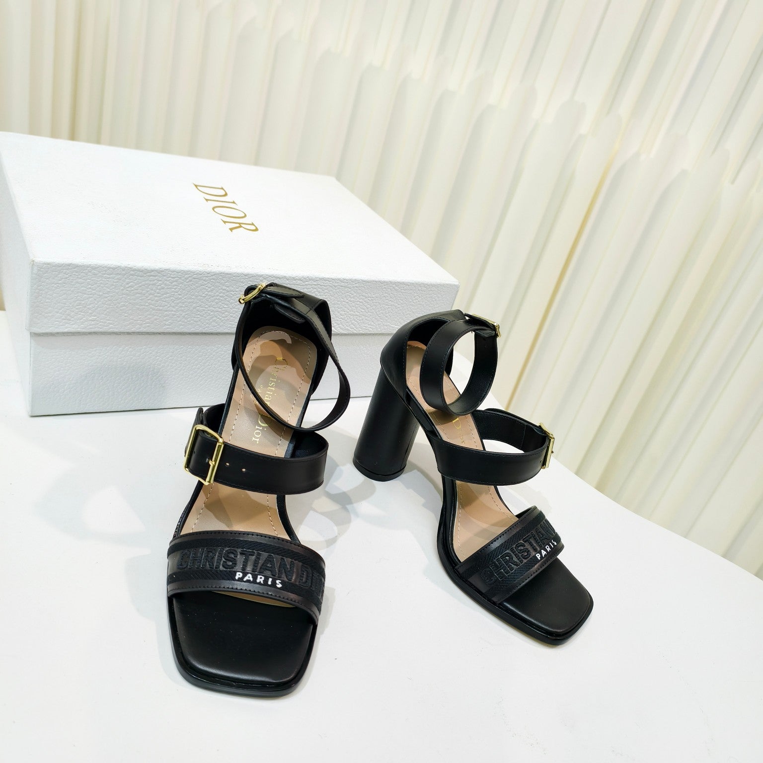 LuxluxHouse Best Quality Women Shoes Dior