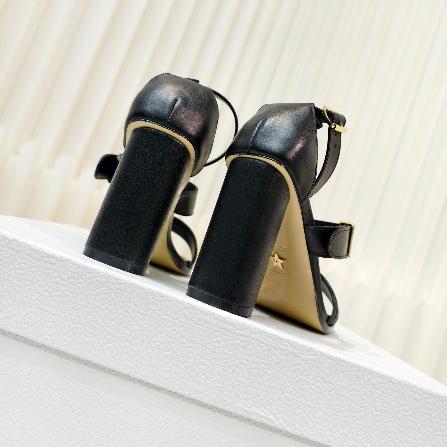 LuxluxHouse Best Quality Women Shoes Dior