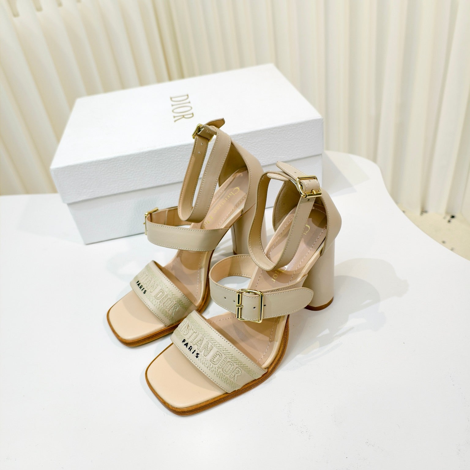 LuxluxHouse Best Quality Women Shoes Dior
