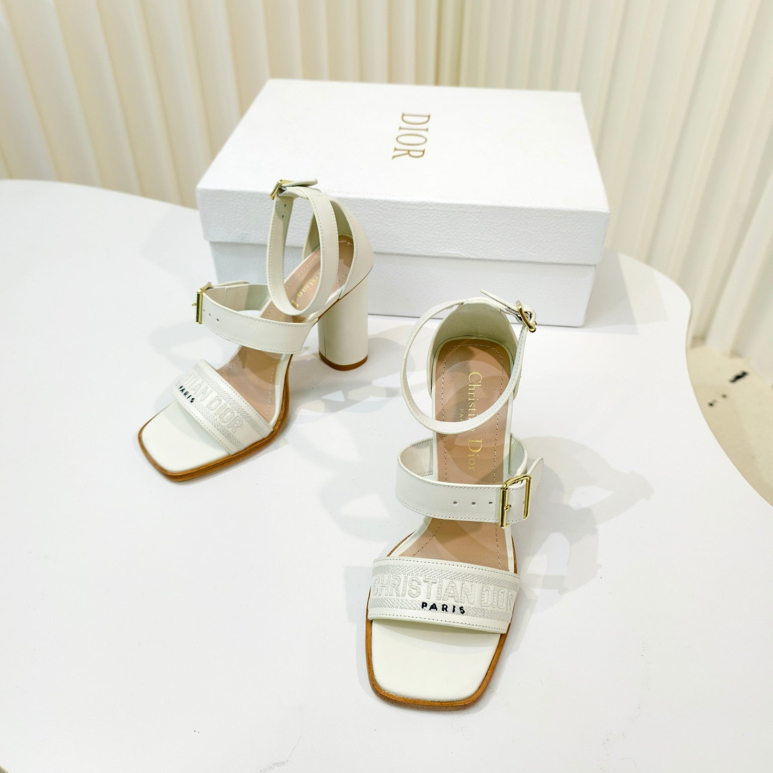 LuxluxHouse Best Quality Women Shoes Dior