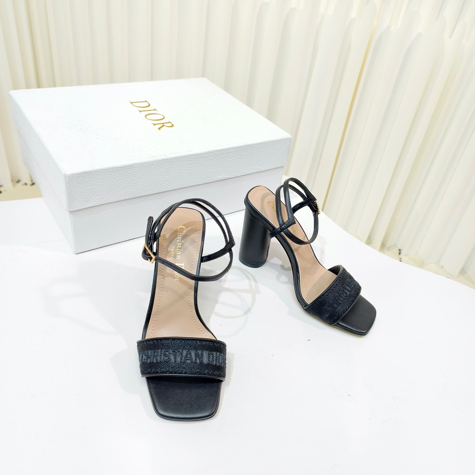 LuxluxHouse Best Quality Women Shoes Dior