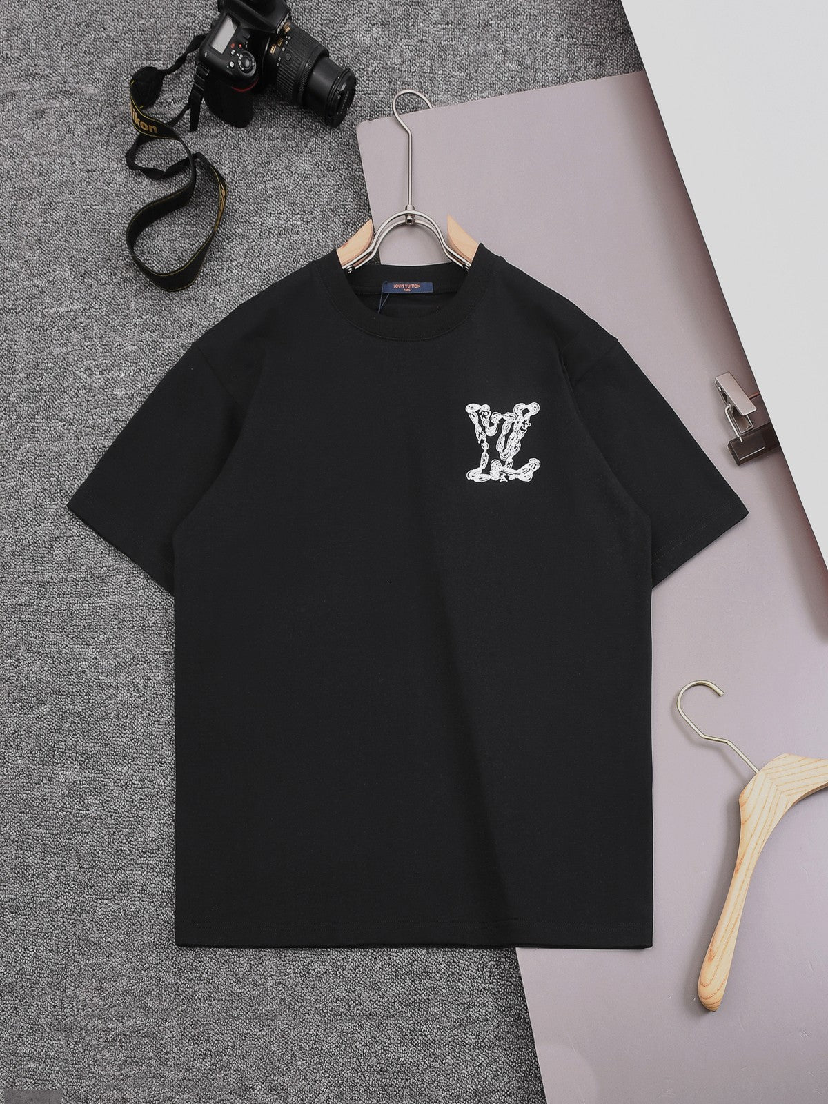 LuxluxHouse Best Quality Clothes T-shirt Louis Vuitton