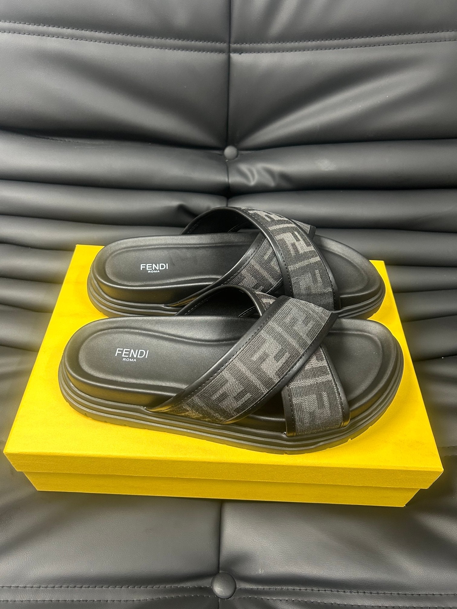 LuxluxHouse Best Quality Sandals Fendi