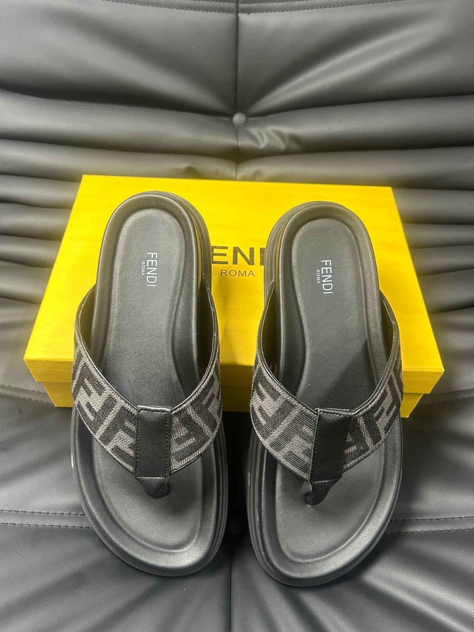 LuxluxHouse Best Quality Sandals Fendi