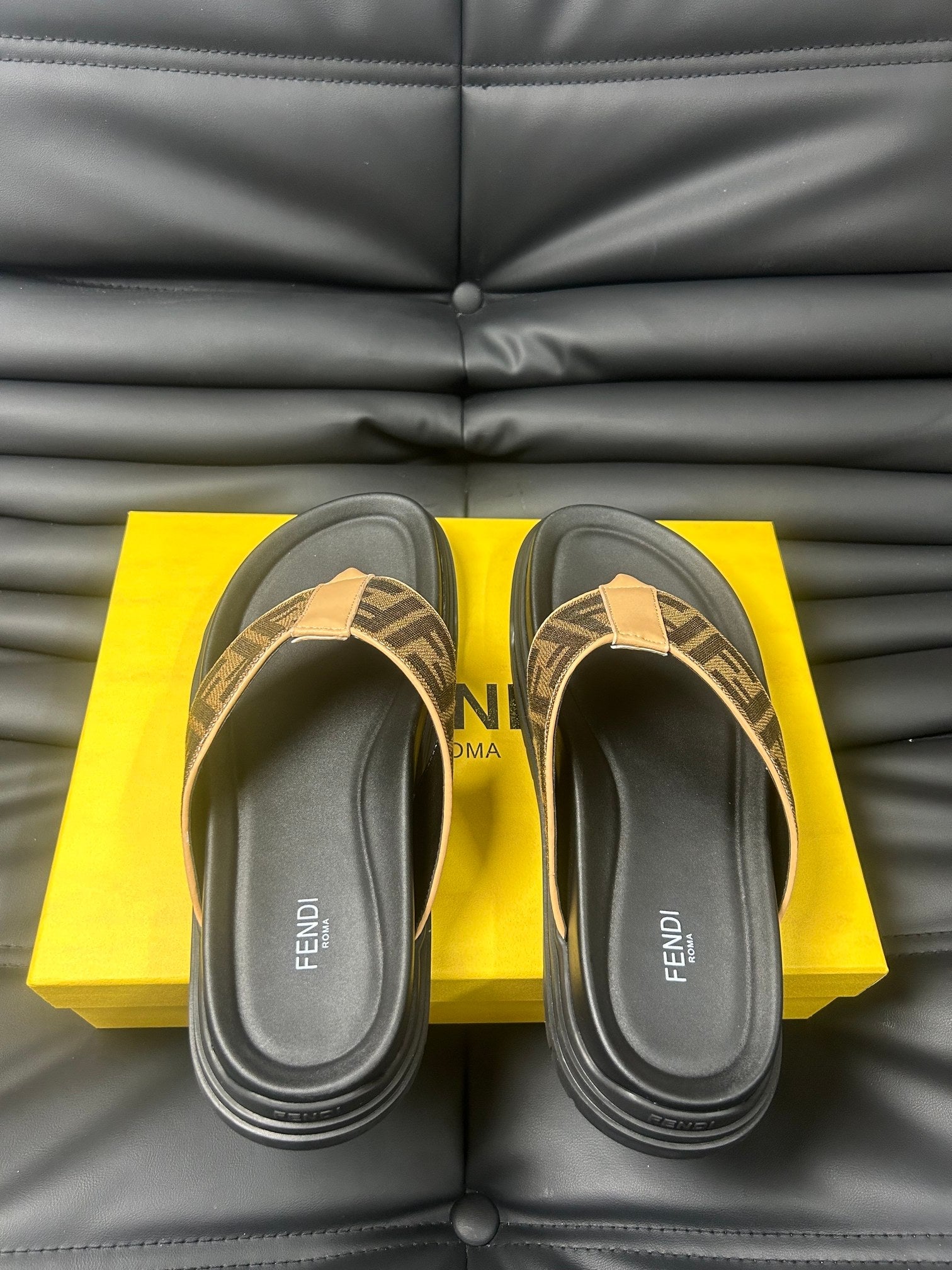 LuxluxHouse Best Quality Sandals Fendi
