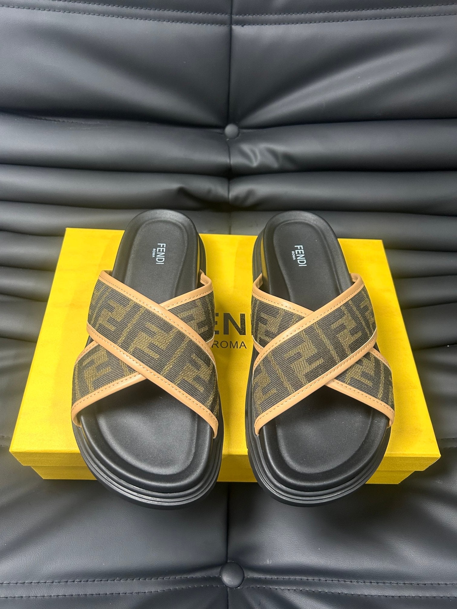 LuxluxHouse Best Quality Sandals Fendi