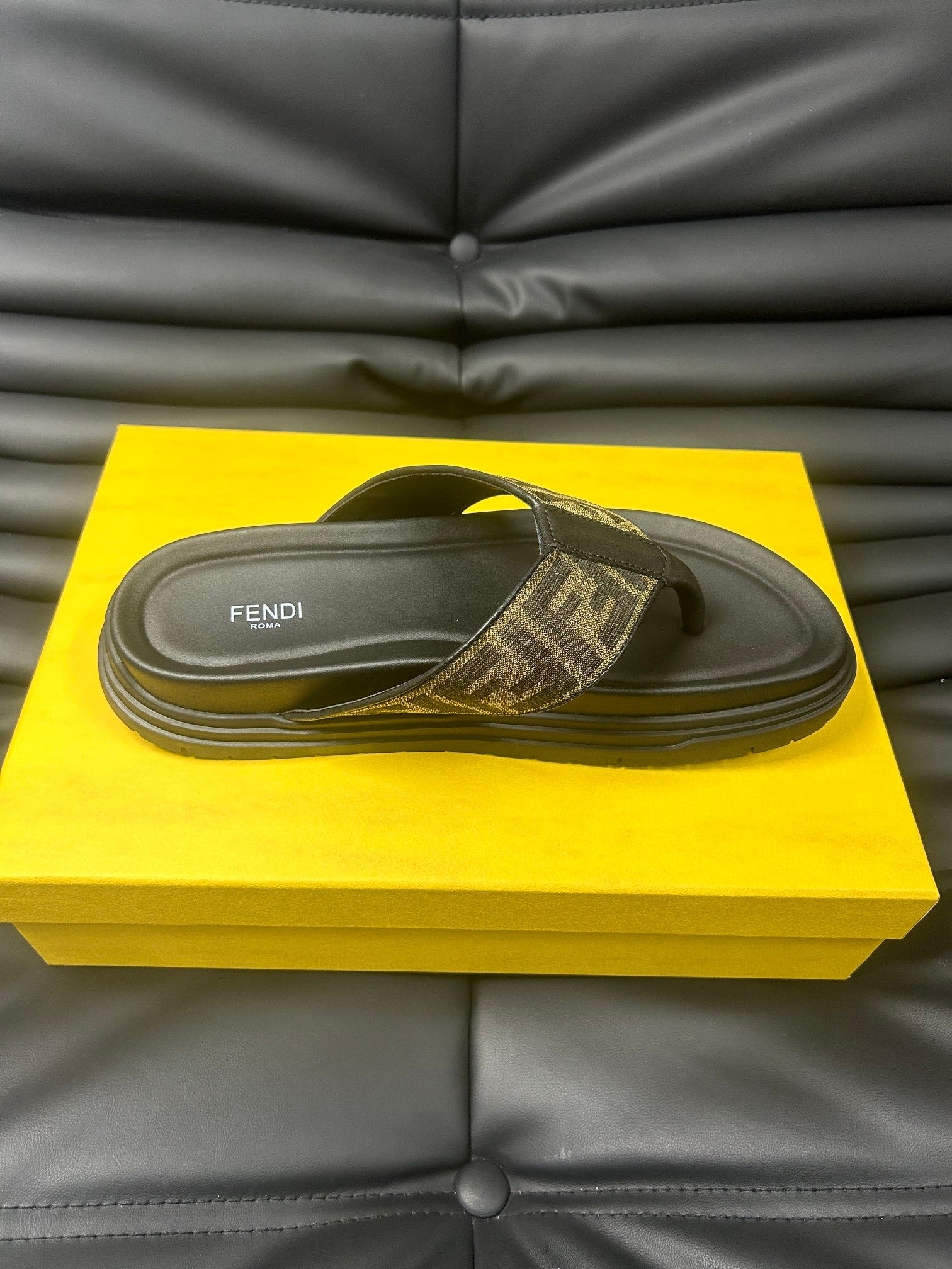 LuxluxHouse Best Quality Sandals Fendi