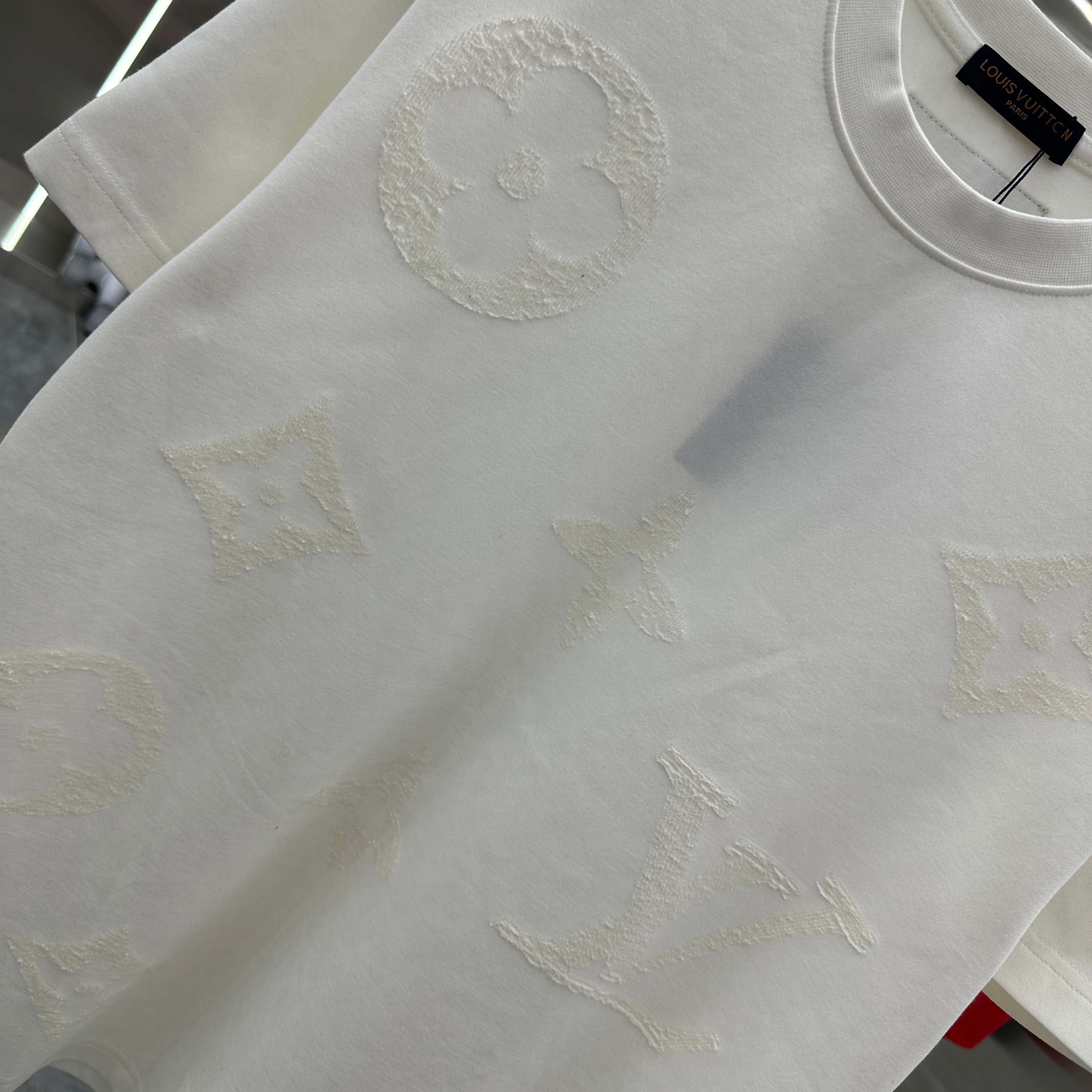 LuxluxHouse Best Quality Clothes T-shirt Louis Vuitton