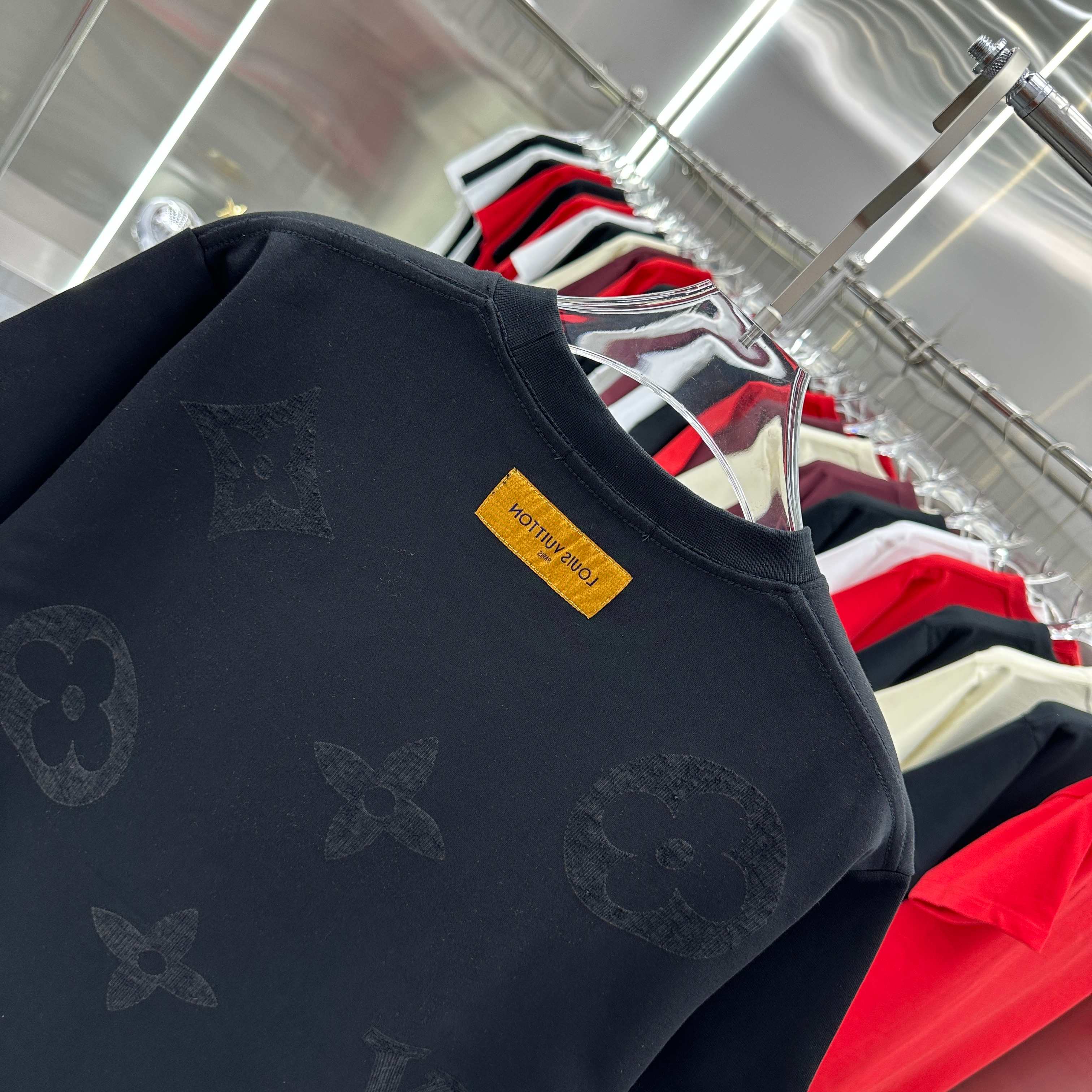 LuxluxHouse Best Quality Clothes T-shirt Louis Vuitton