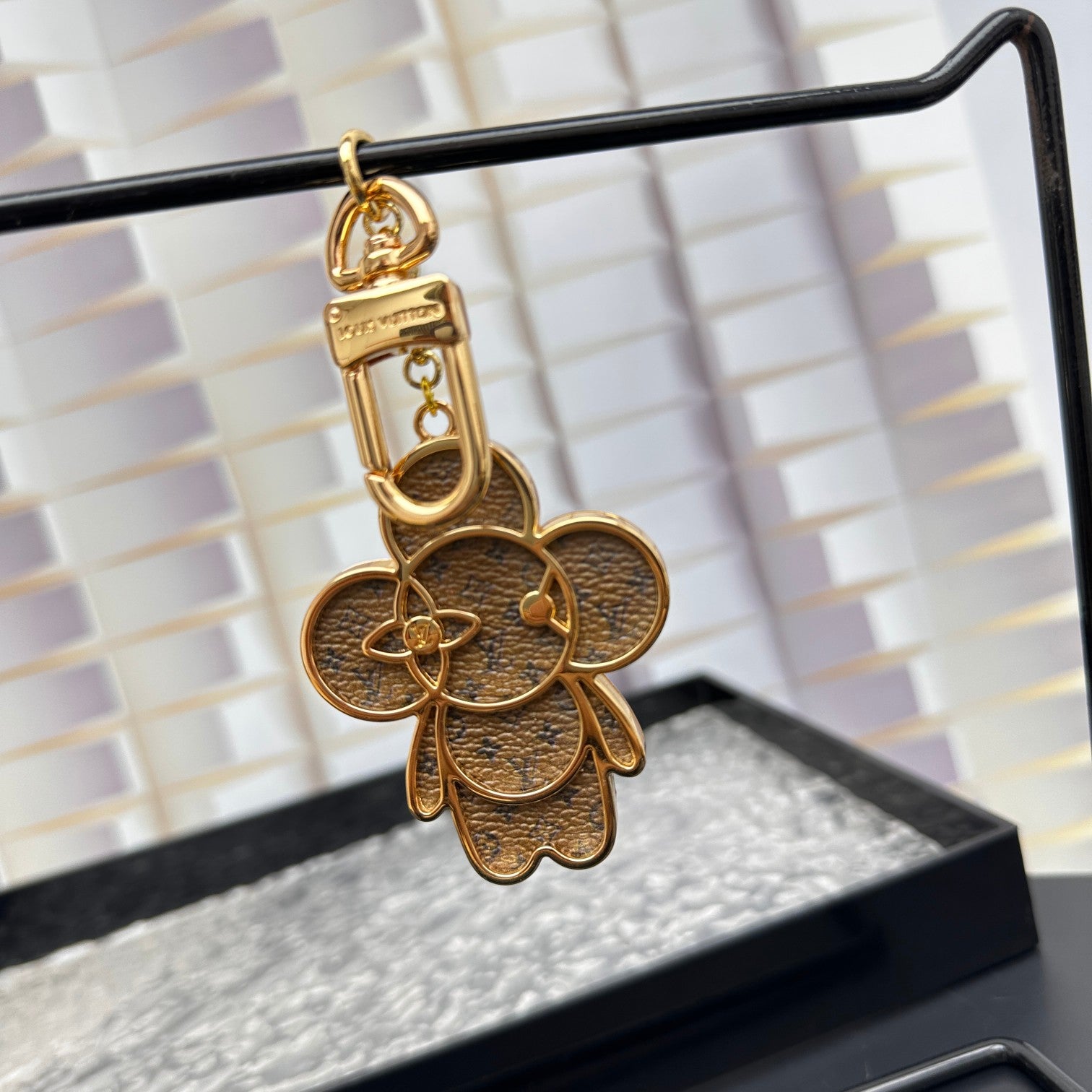 LuxluxHouse Best Quality Accessories Keychain Louis Vuitton