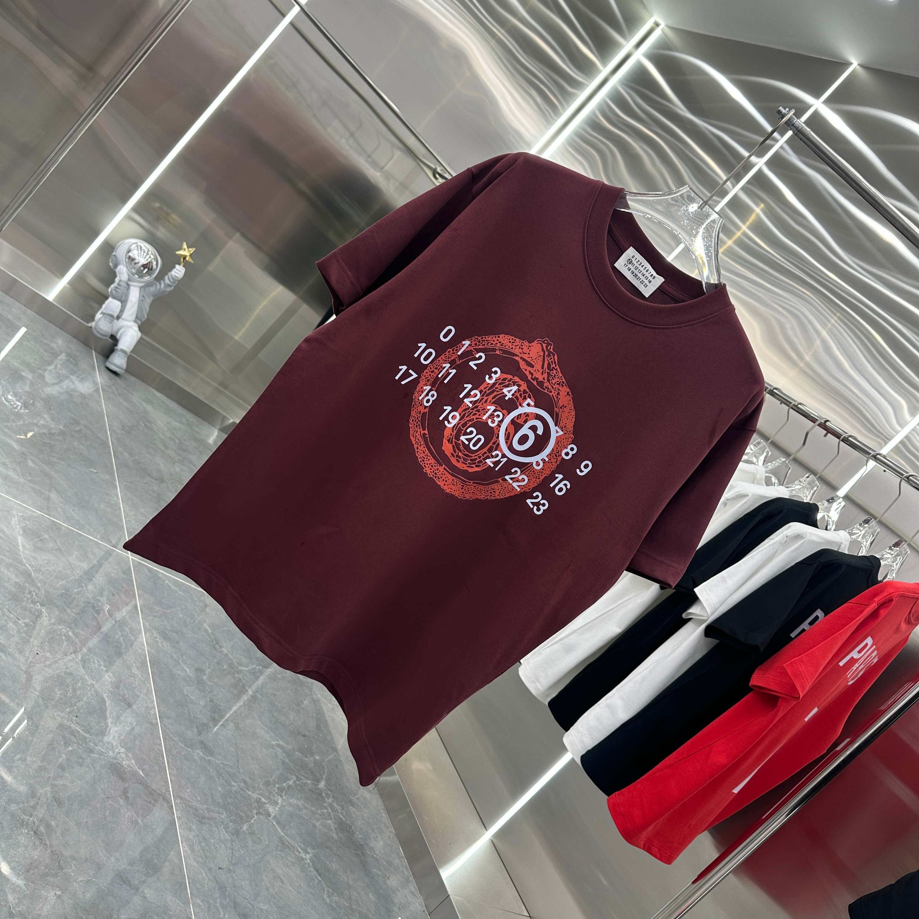 LuxluxHouse Best Quality Clothes T-shirt Chanel & Maison Margiela