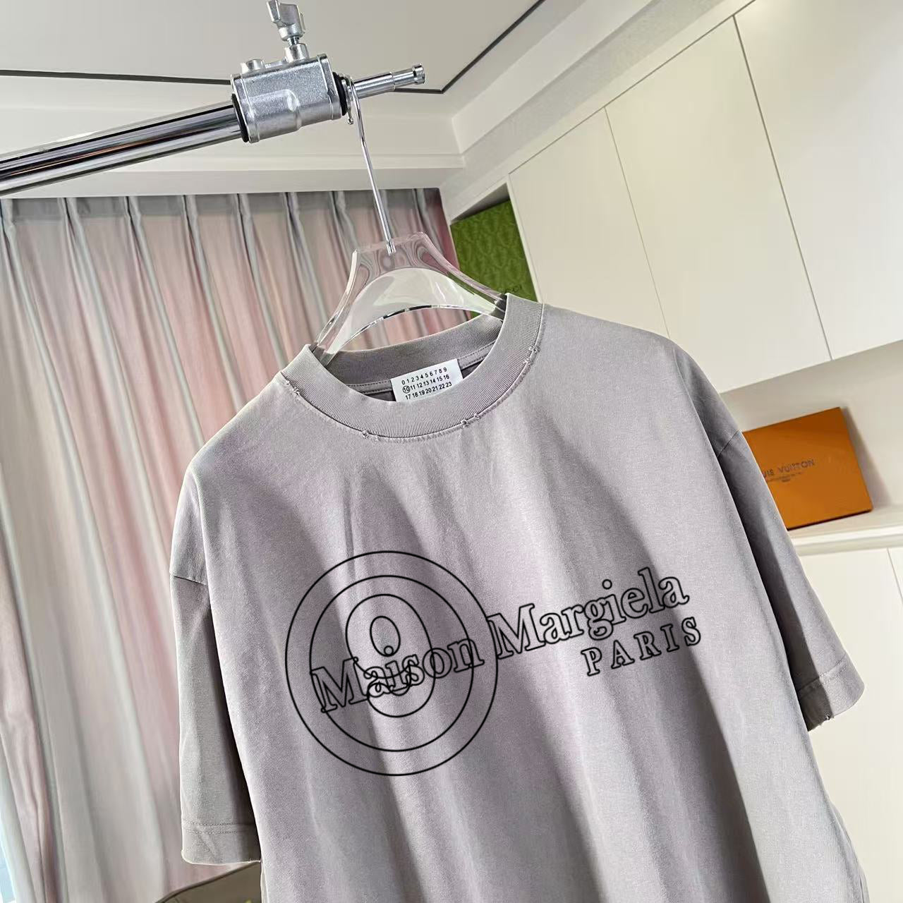 LuxluxHouse Best Quality Clothes T-shirt Chanel & Maison Margiela