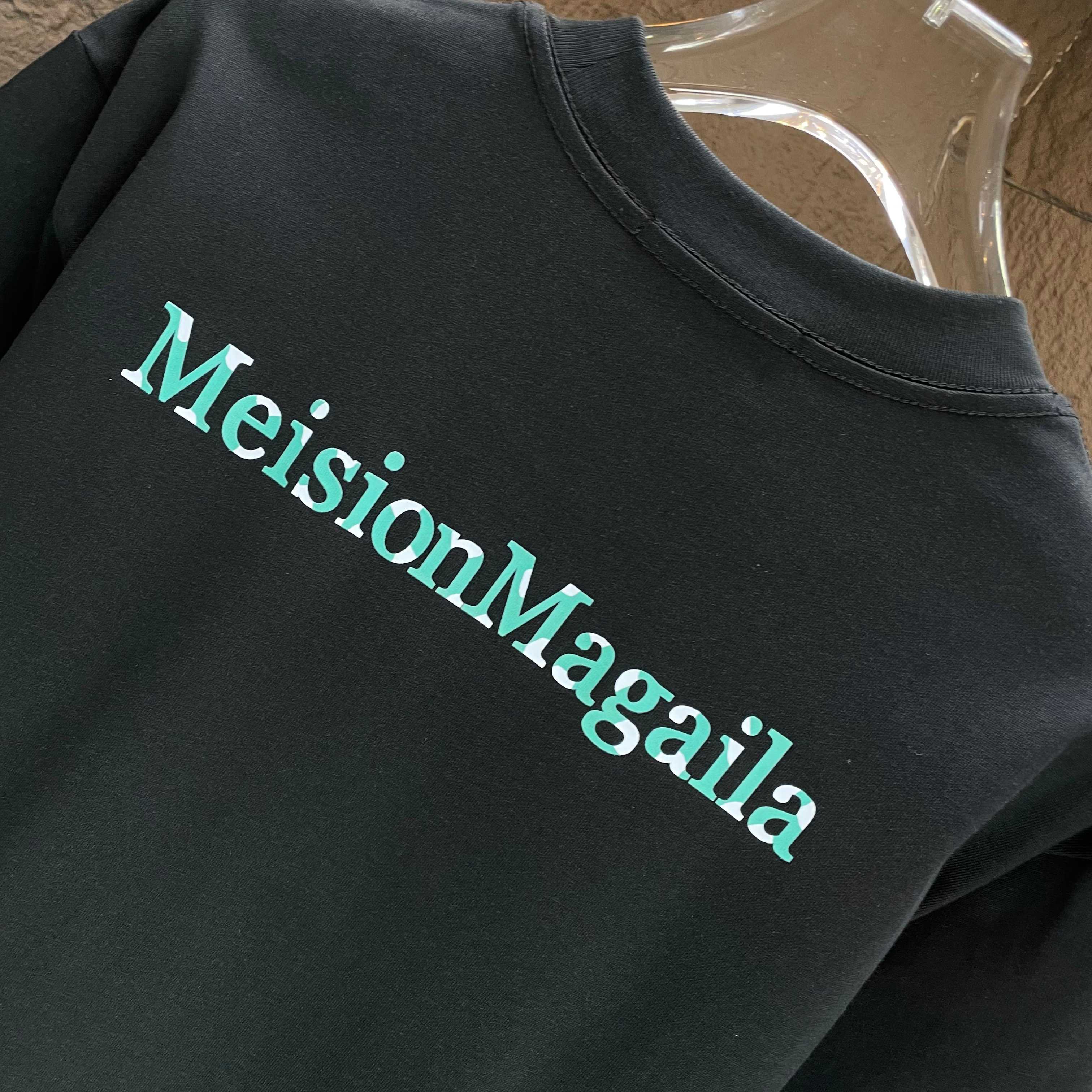 LuxluxHouse Best Quality Clothes T-shirt Chanel & Maison Margiela
