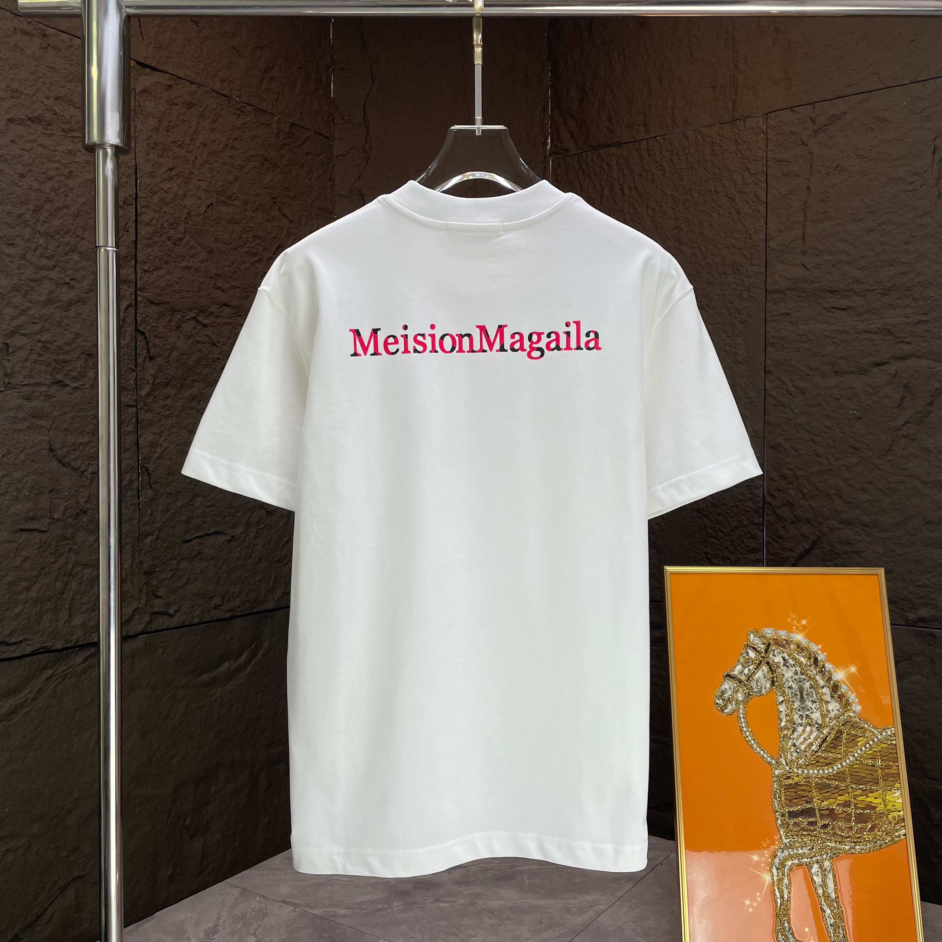 LuxluxHouse Best Quality Clothes T-shirt Chanel & Maison Margiela