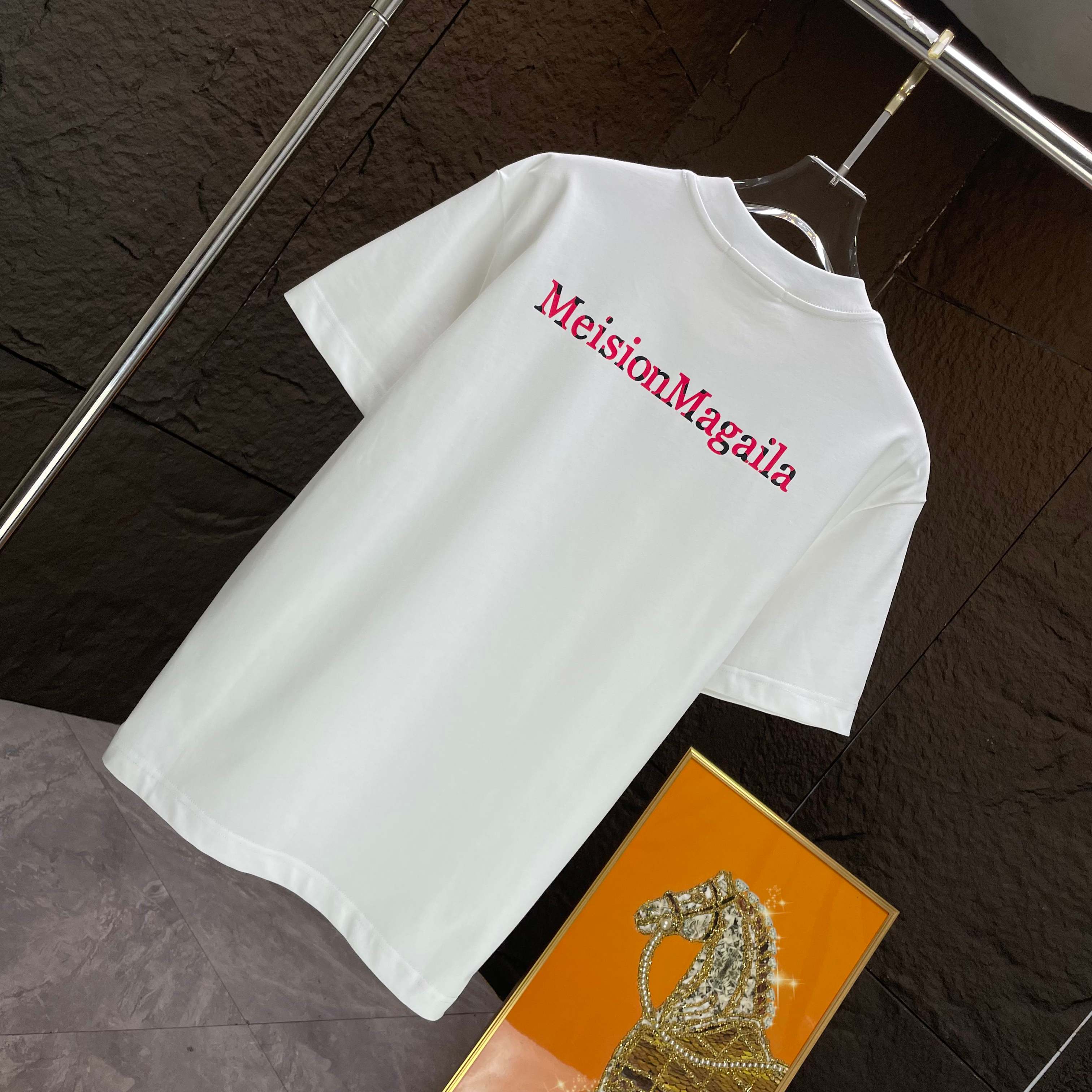 LuxluxHouse Best Quality Clothes T-shirt Chanel & Maison Margiela