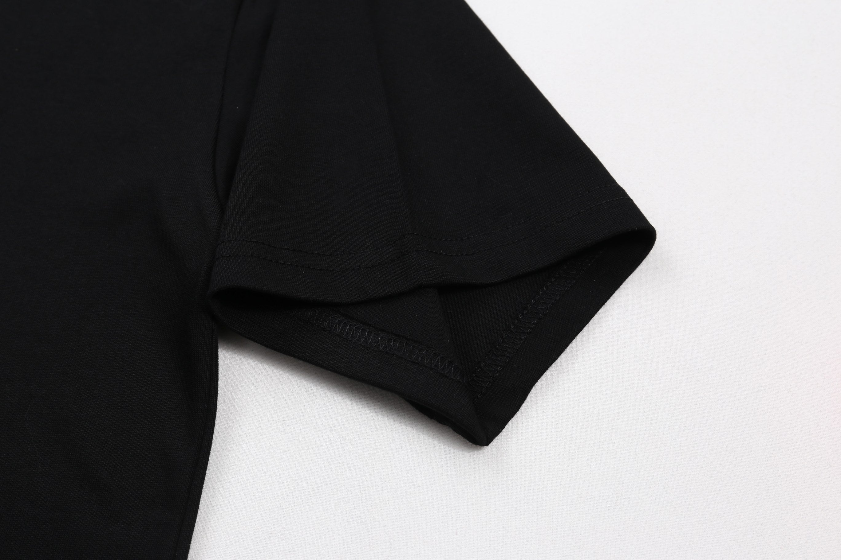 LuxluxHouse Best Quality Clothes T-shirt