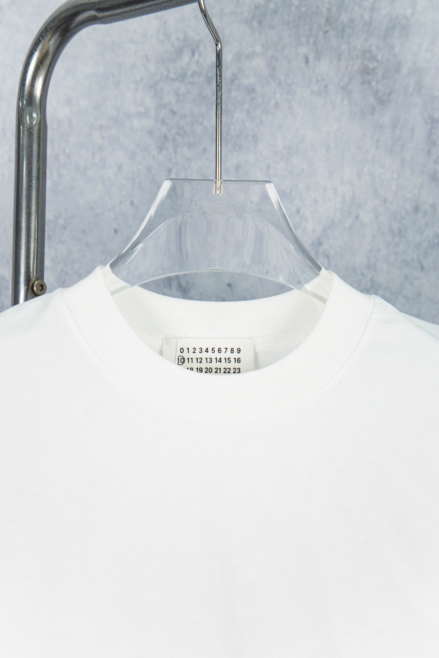 LuxluxHouse Best Quality Clothes T-shirt Chanel & Maison Margiela