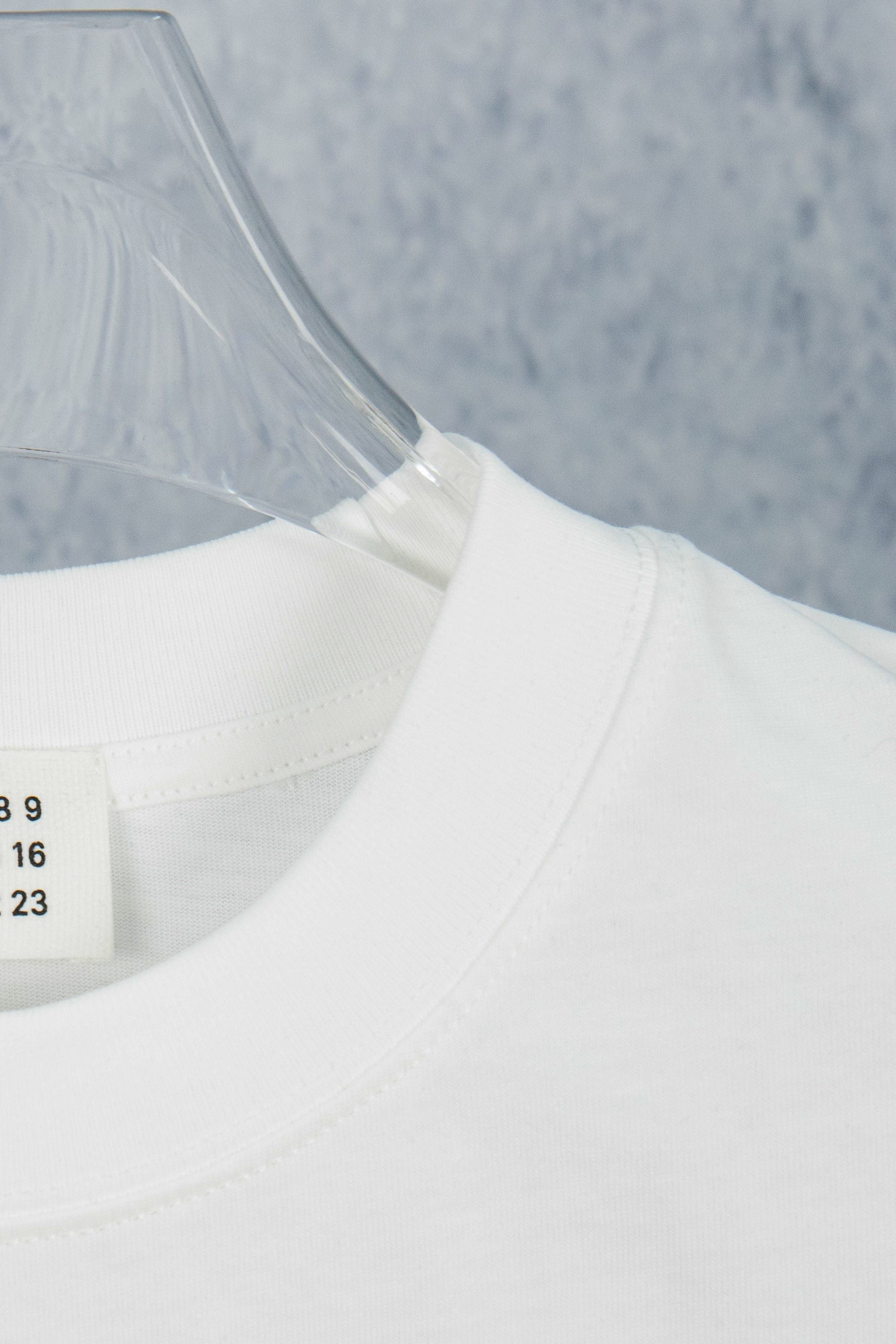 LuxluxHouse Best Quality Clothes T-shirt Chanel & Maison Margiela