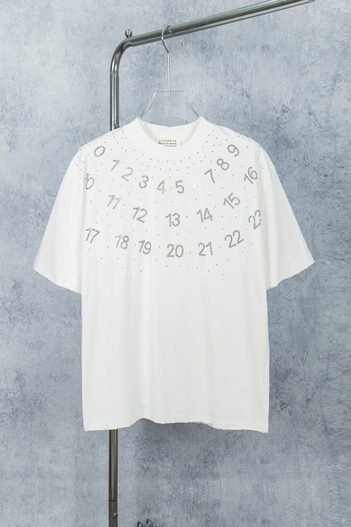 LuxluxHouse Best Quality Clothes T-shirt Chanel & Maison Margiela